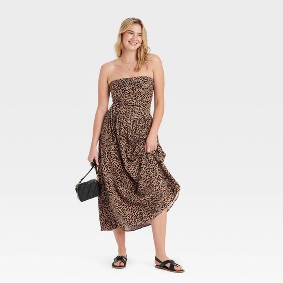 NWT Women's Ruched Maxi A-Line Dress - Universal Thread Black/Brown Leopard - Picture 3 of 5